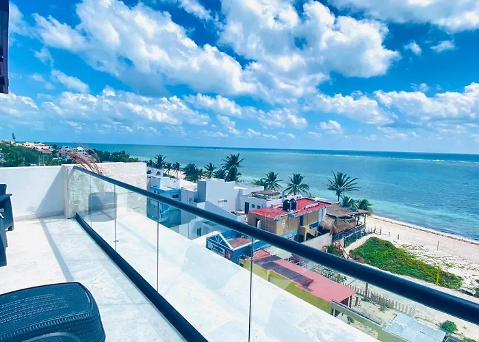 Casa de férias Beachfront Views Next To The Pier *